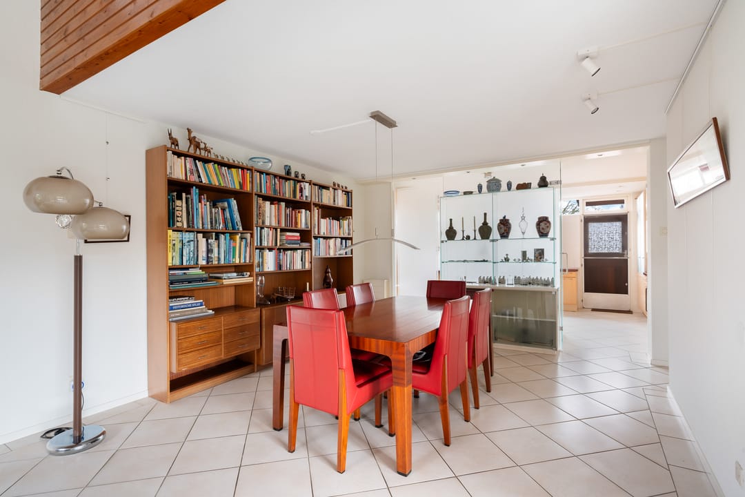 Photo 16 of Freesiastraat 11