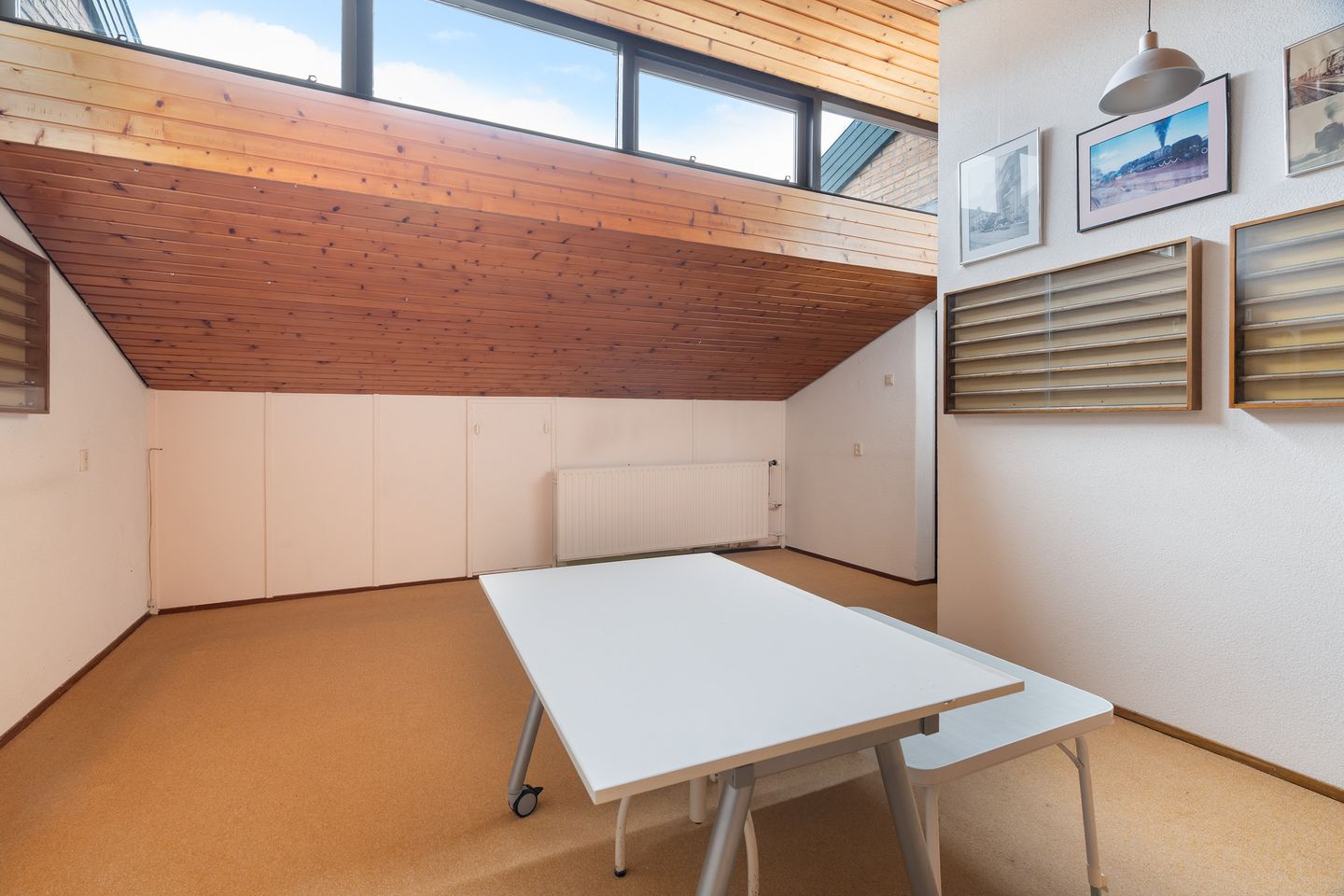 Photo 44 of Freesiastraat 11