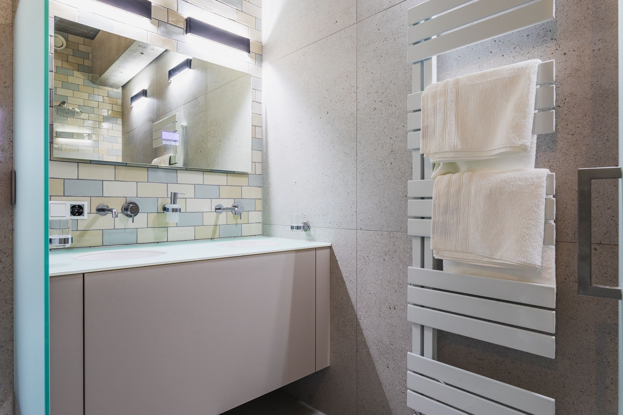 Foto 33 van Loosduinseweg 373-B1