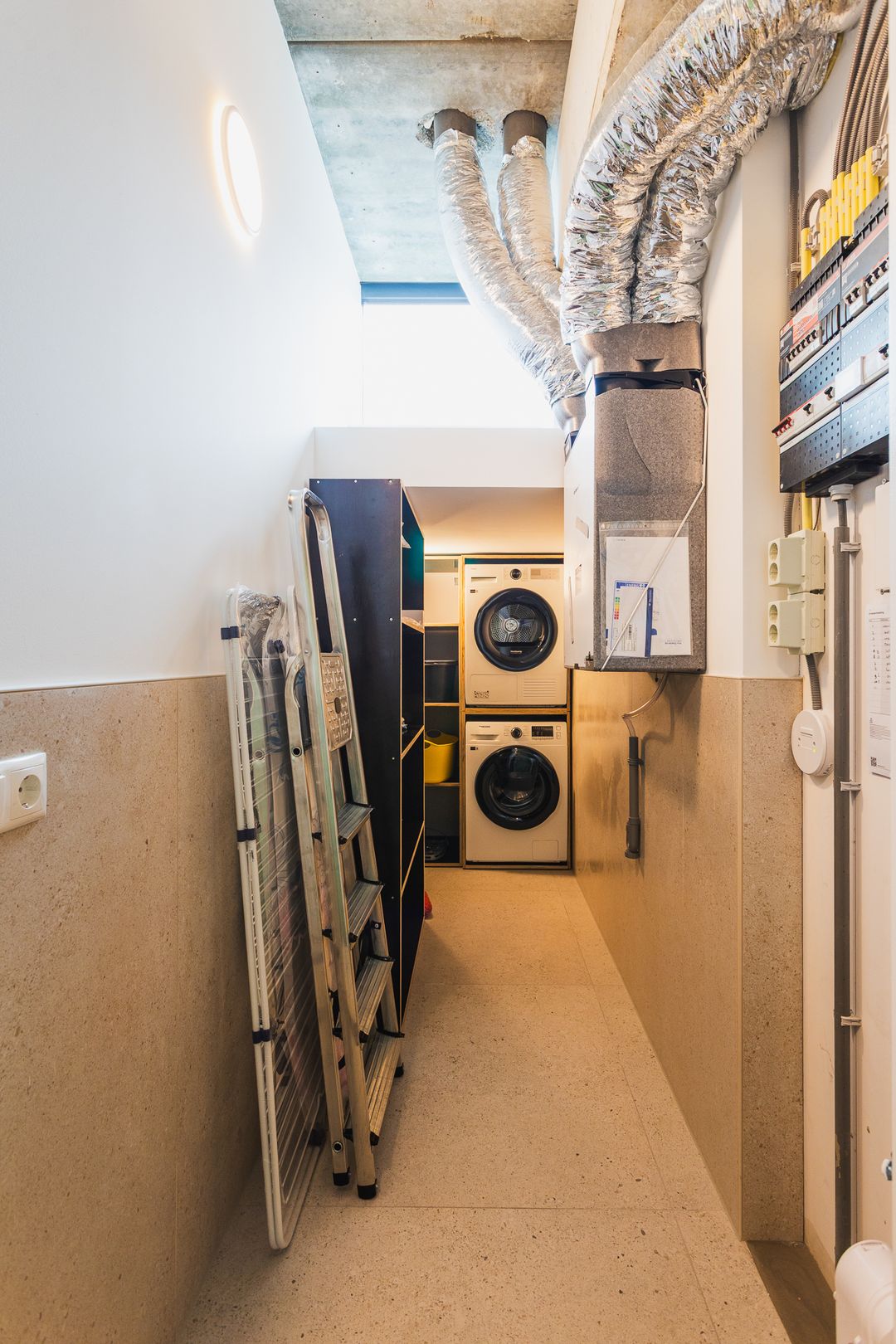 Foto 47 van Loosduinseweg 373-B1