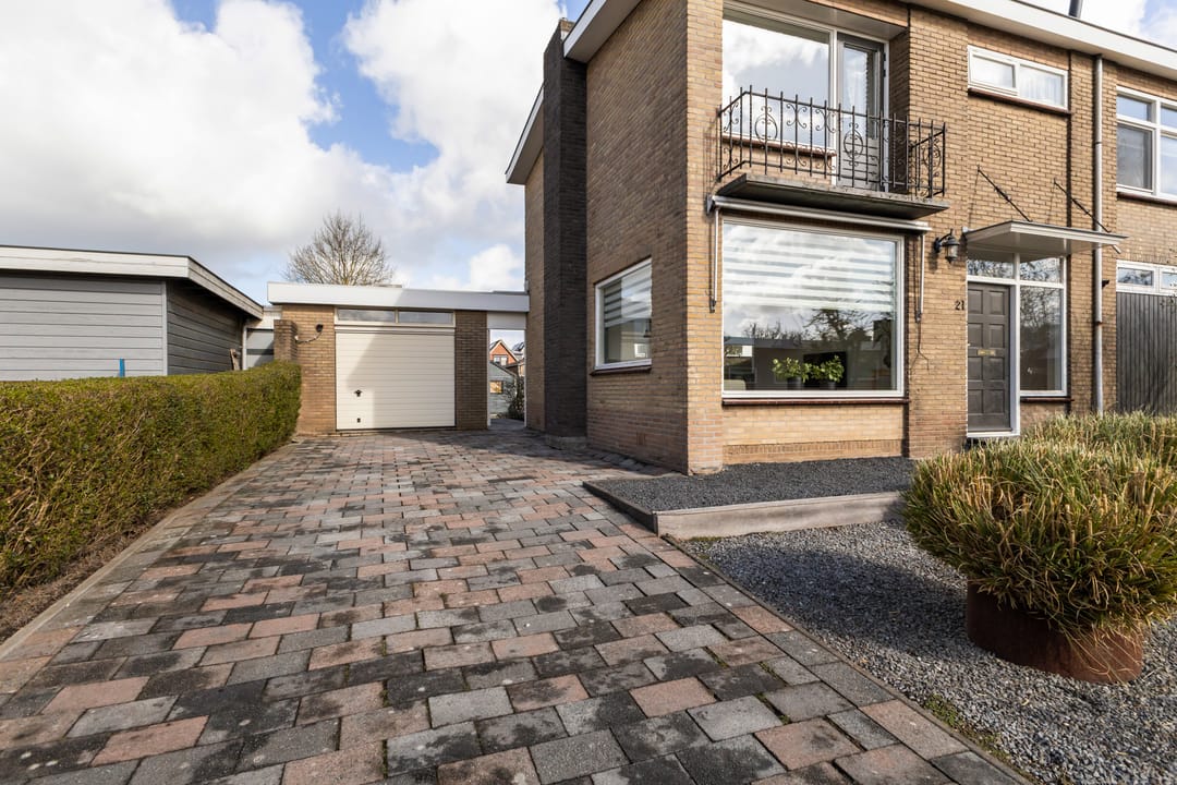 Foto 47 van Meidoornlaan 21