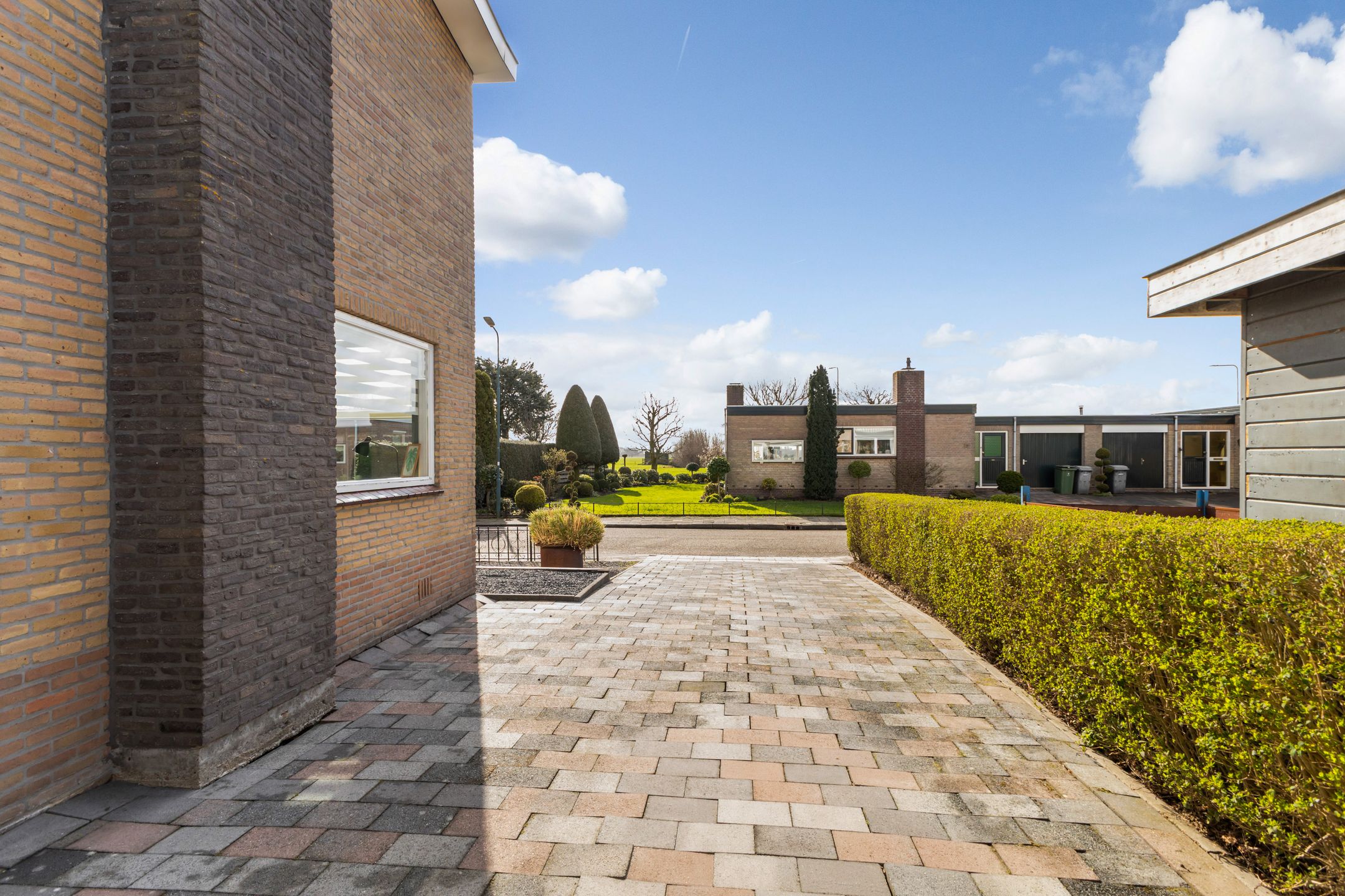 Foto 48 van Meidoornlaan 21