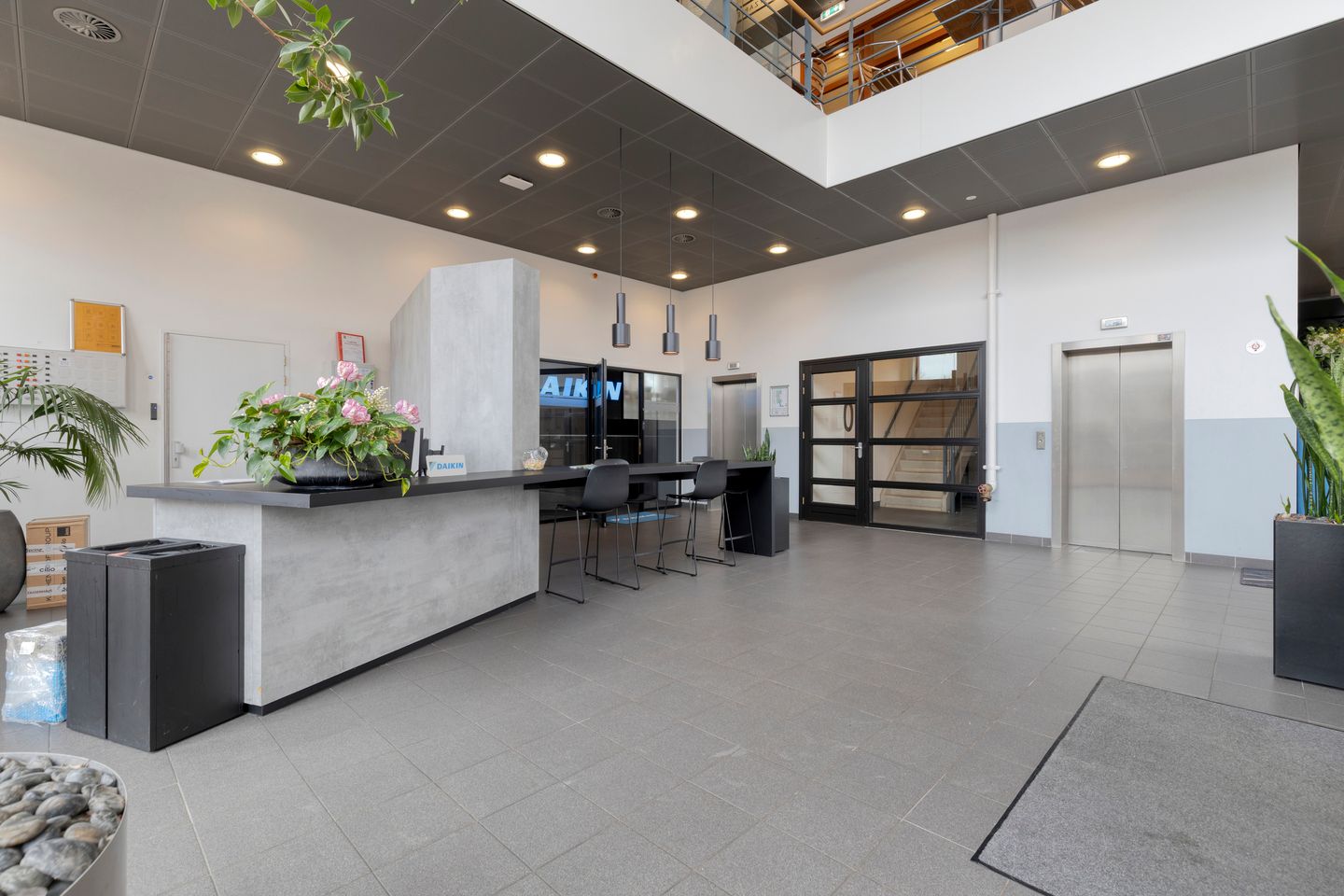 View photo 3 of Fascinatio Boulevard 562