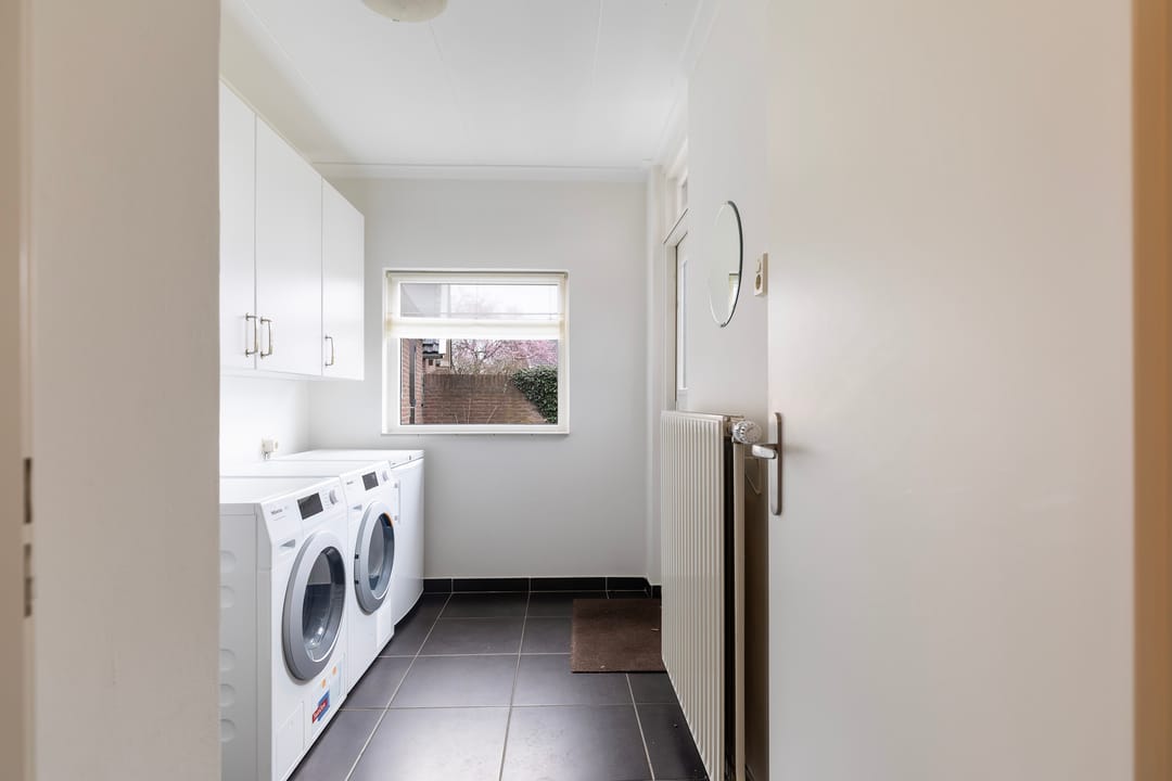 Foto 28 van Jachtlaan 251