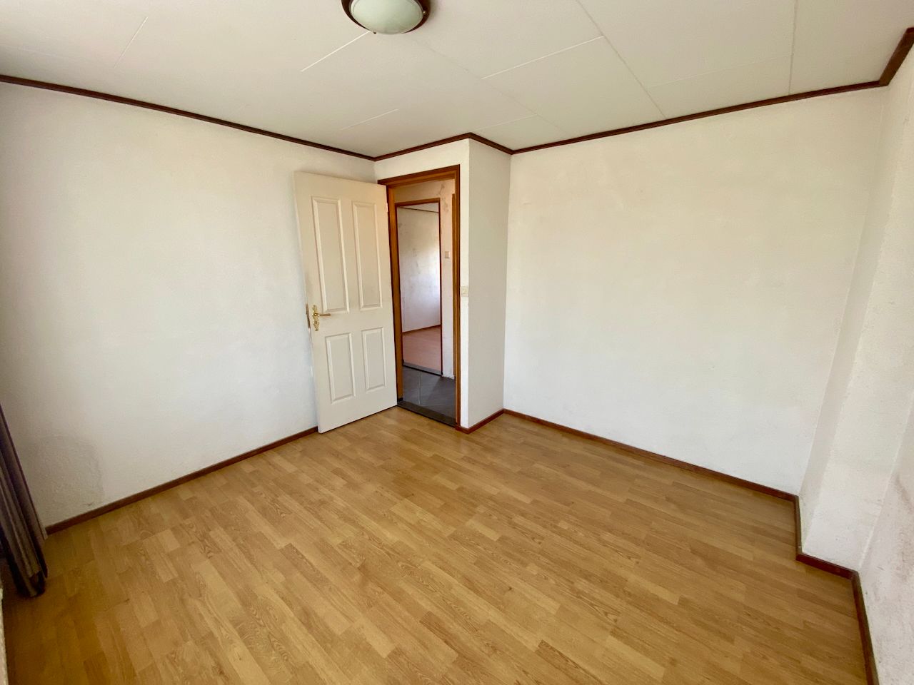 Renovation Opportunity with Garage and Sunny South-Facing Garden in Gendt — 20