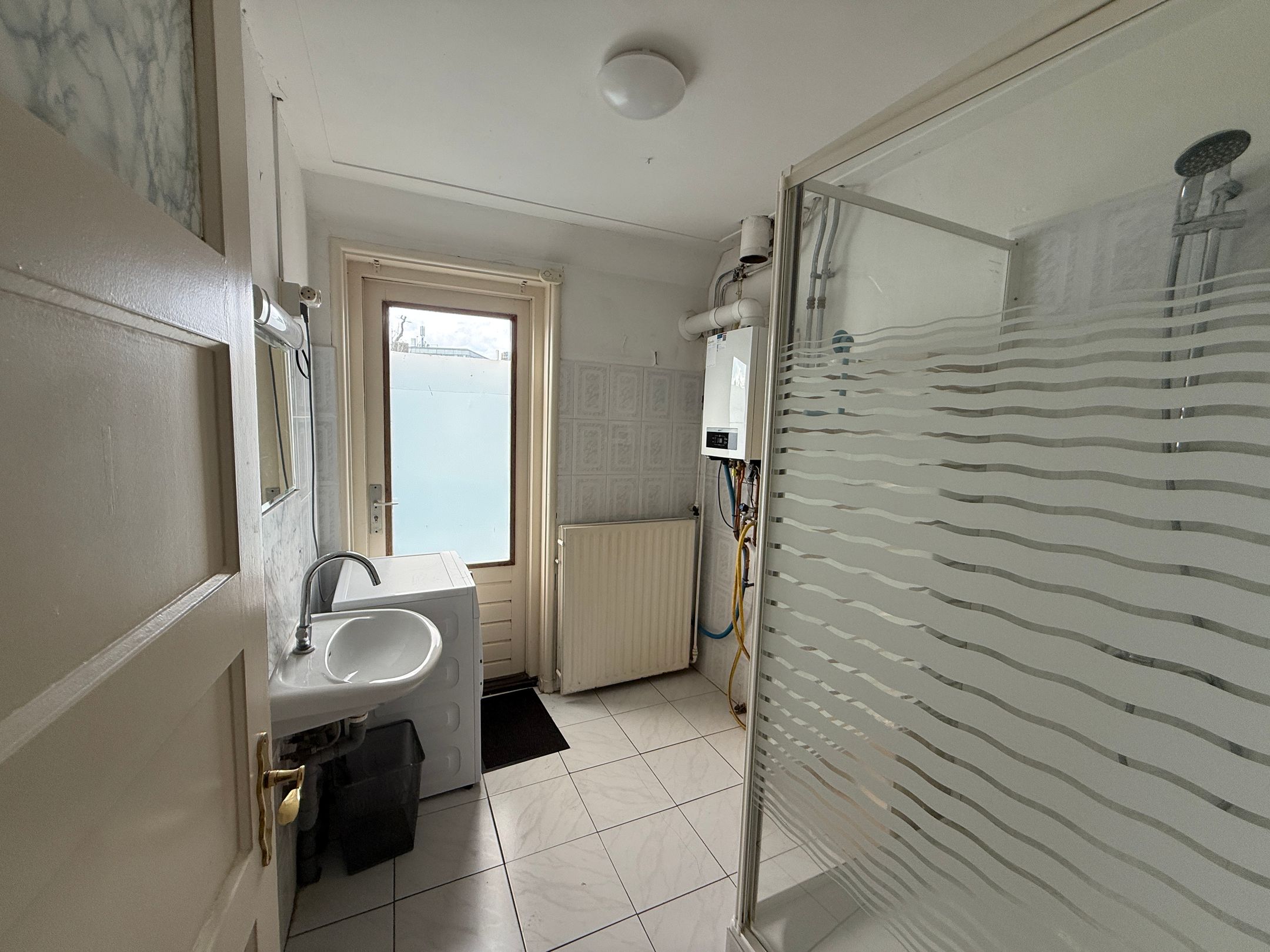 Photo 15 of Brugmanstraat 40