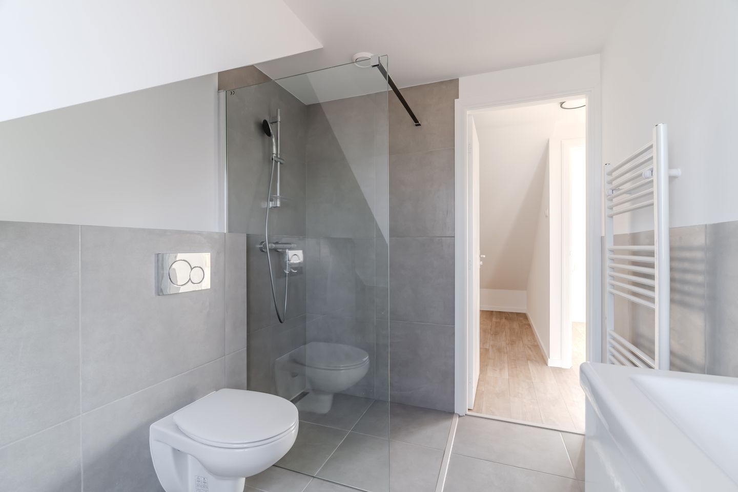 Foto 25 van Middelweg 77