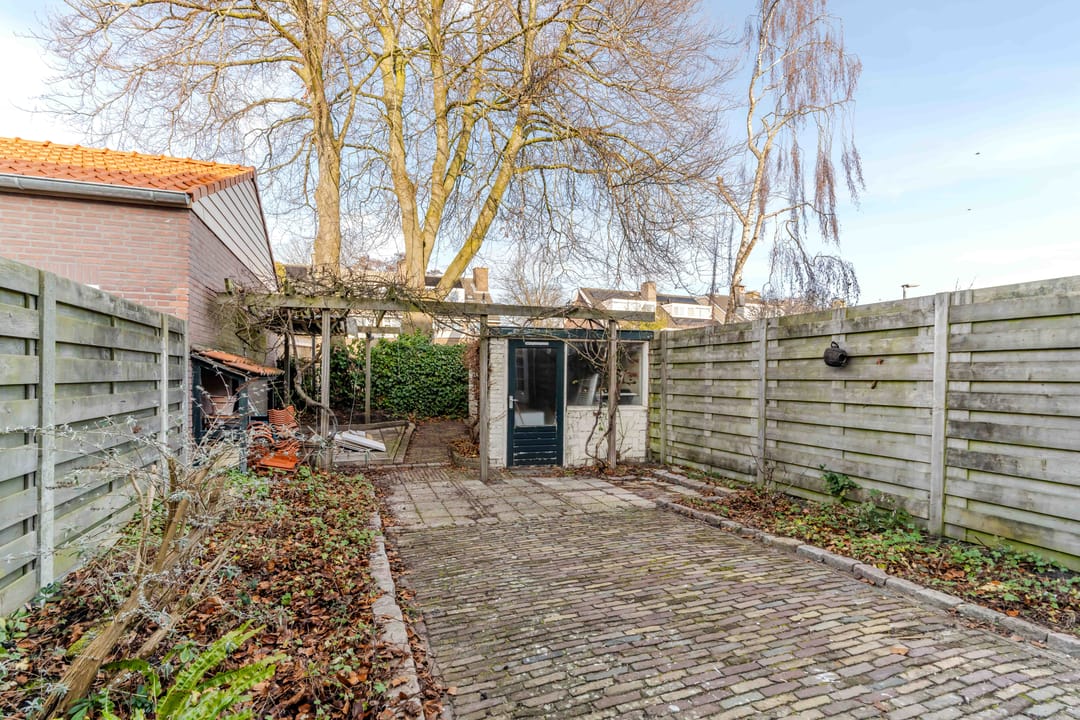 Foto 28 van Middelweg 77