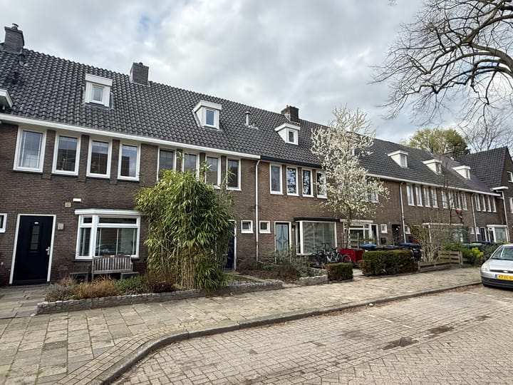 Photo 3 of Brugmanstraat 40