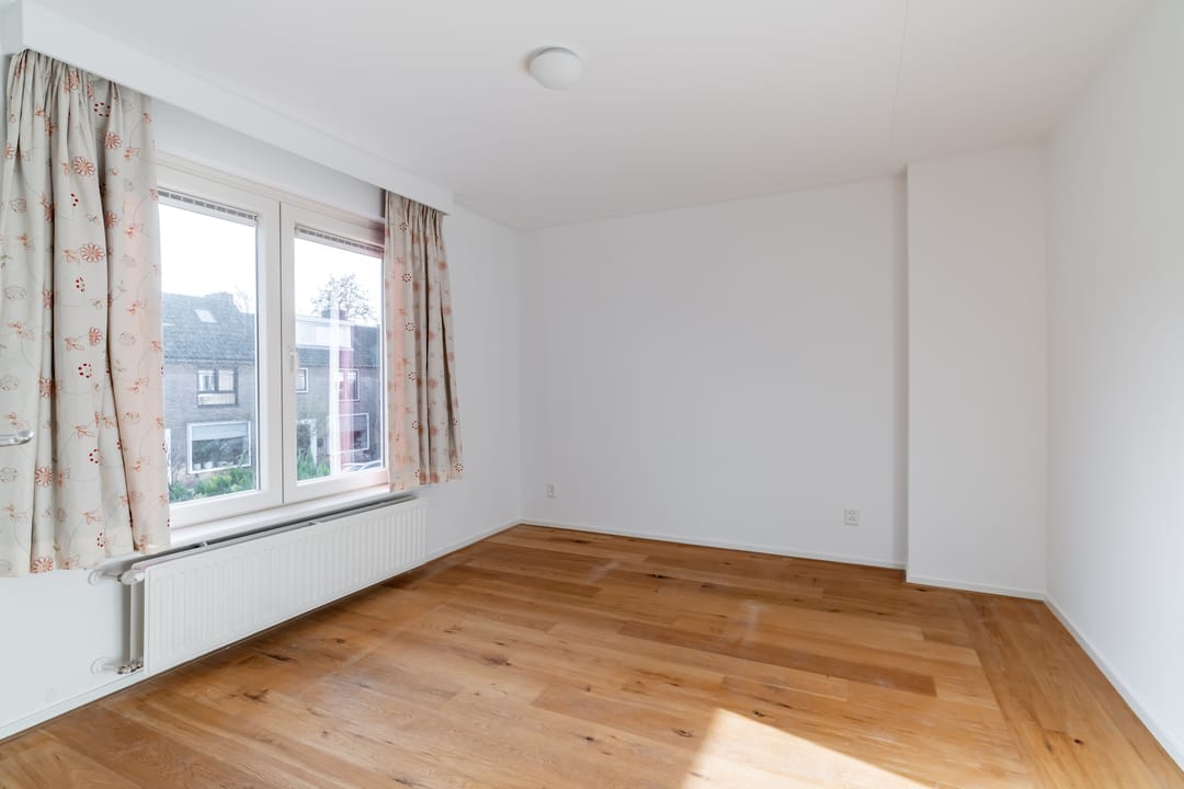 Foto 13 van Middelweg 77