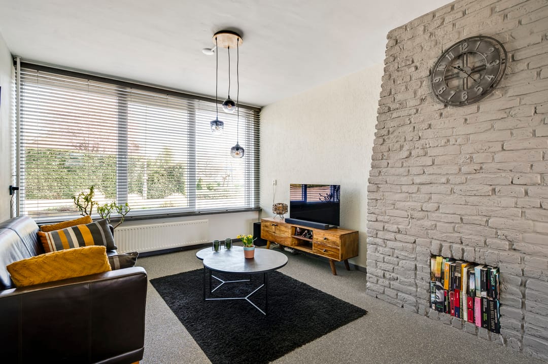 Foto 11 van Van Den Bongaertstraat 3