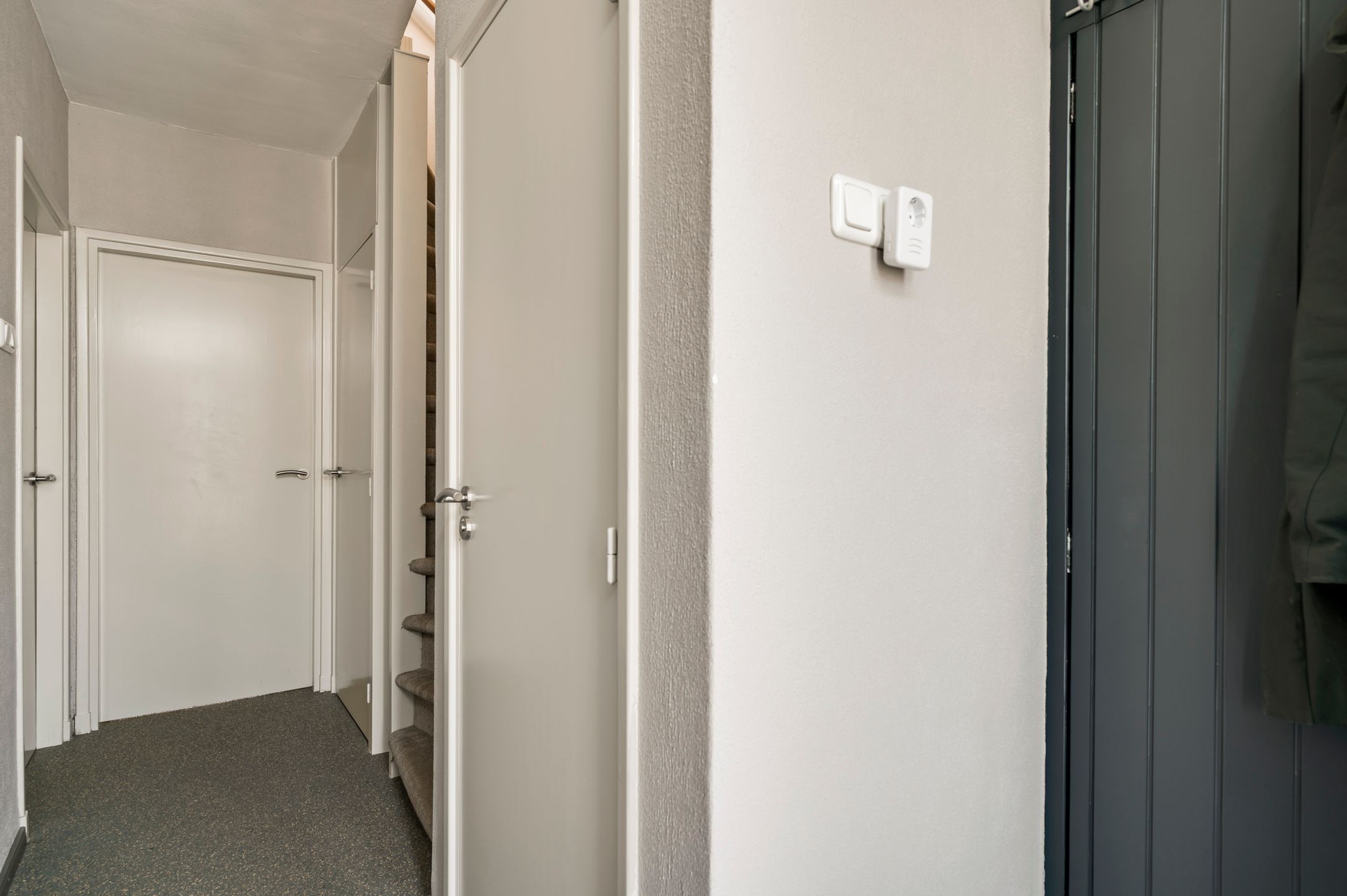 Foto 6 van Van Den Bongaertstraat 3