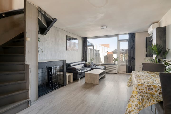 Photo 4 of Isoldestraat 14