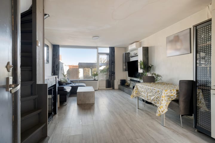 Photo 2 of Isoldestraat 14