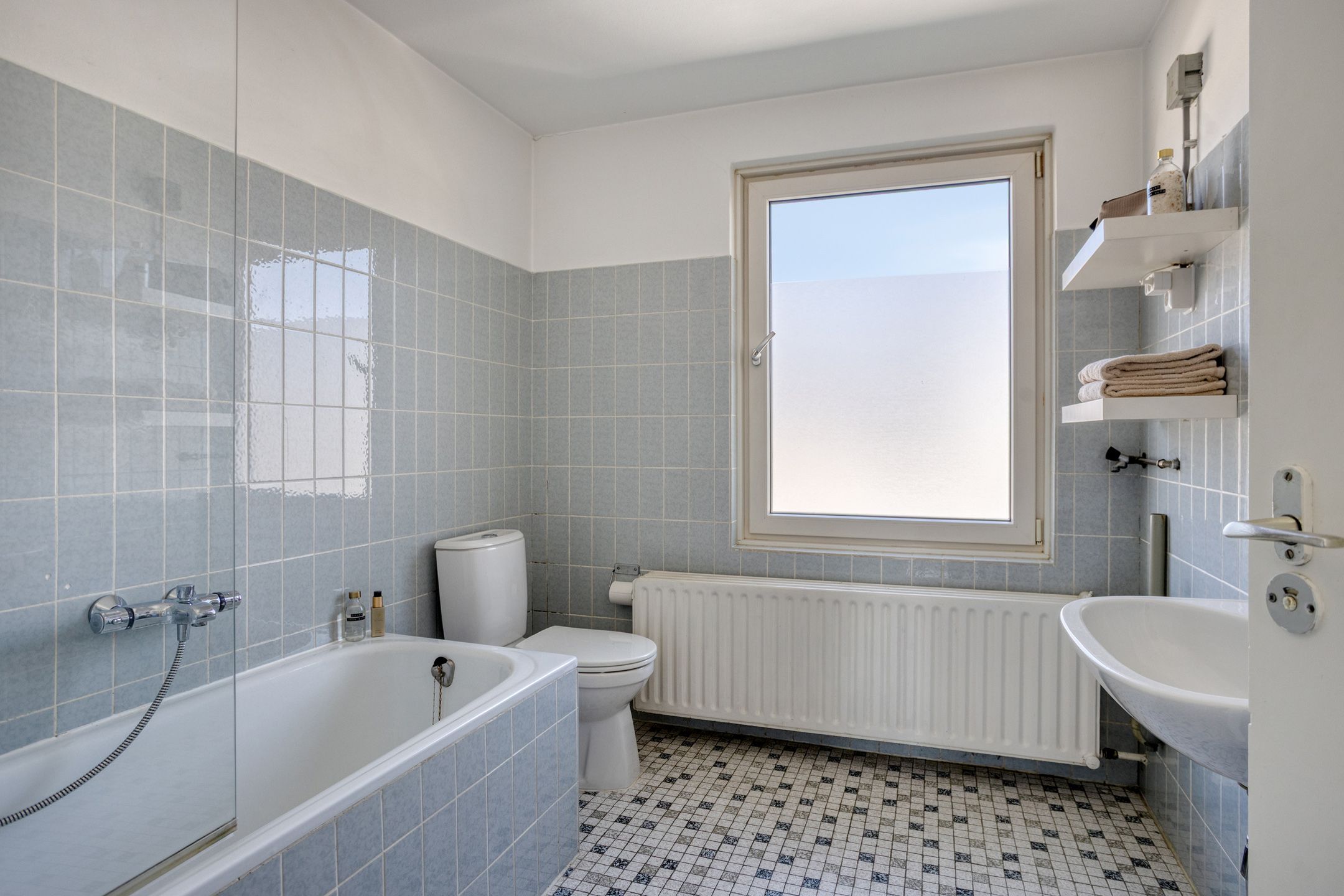 Foto 15 van Kastanjehoutstraat 4