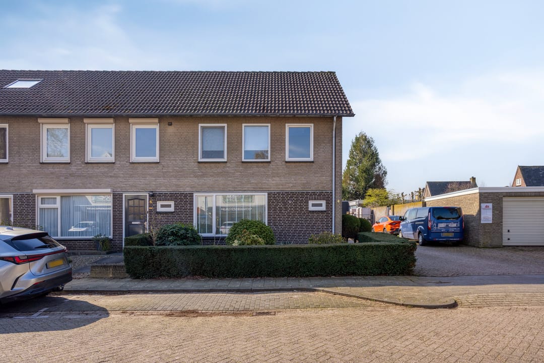 Foto 23 van Kastanjehoutstraat 4