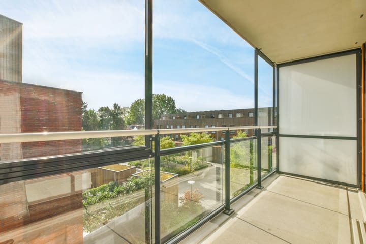 Photo 3 of Pieter van Musschenbroekstraat 31