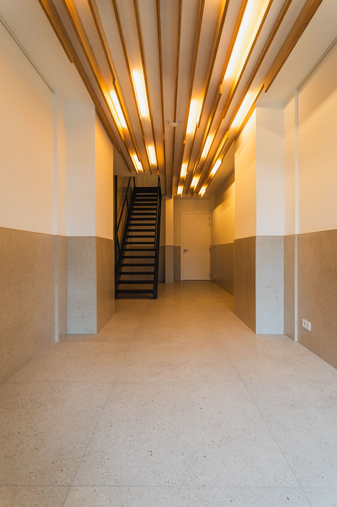 Foto 49 van Loosduinseweg 373-B2