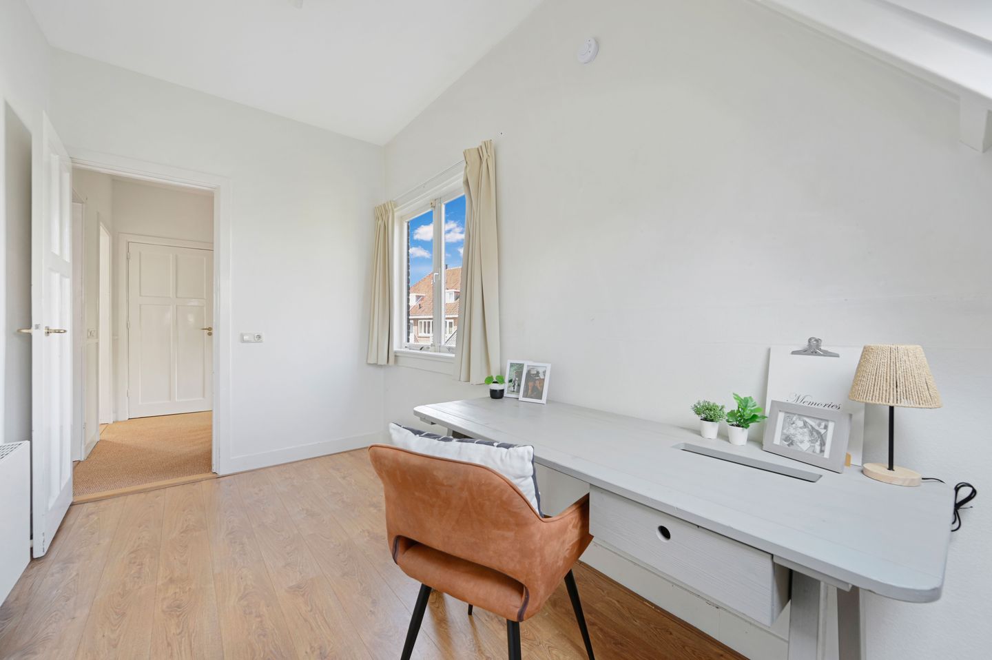 Foto 35 van Van Zuylen van Nijeveltstraat 79