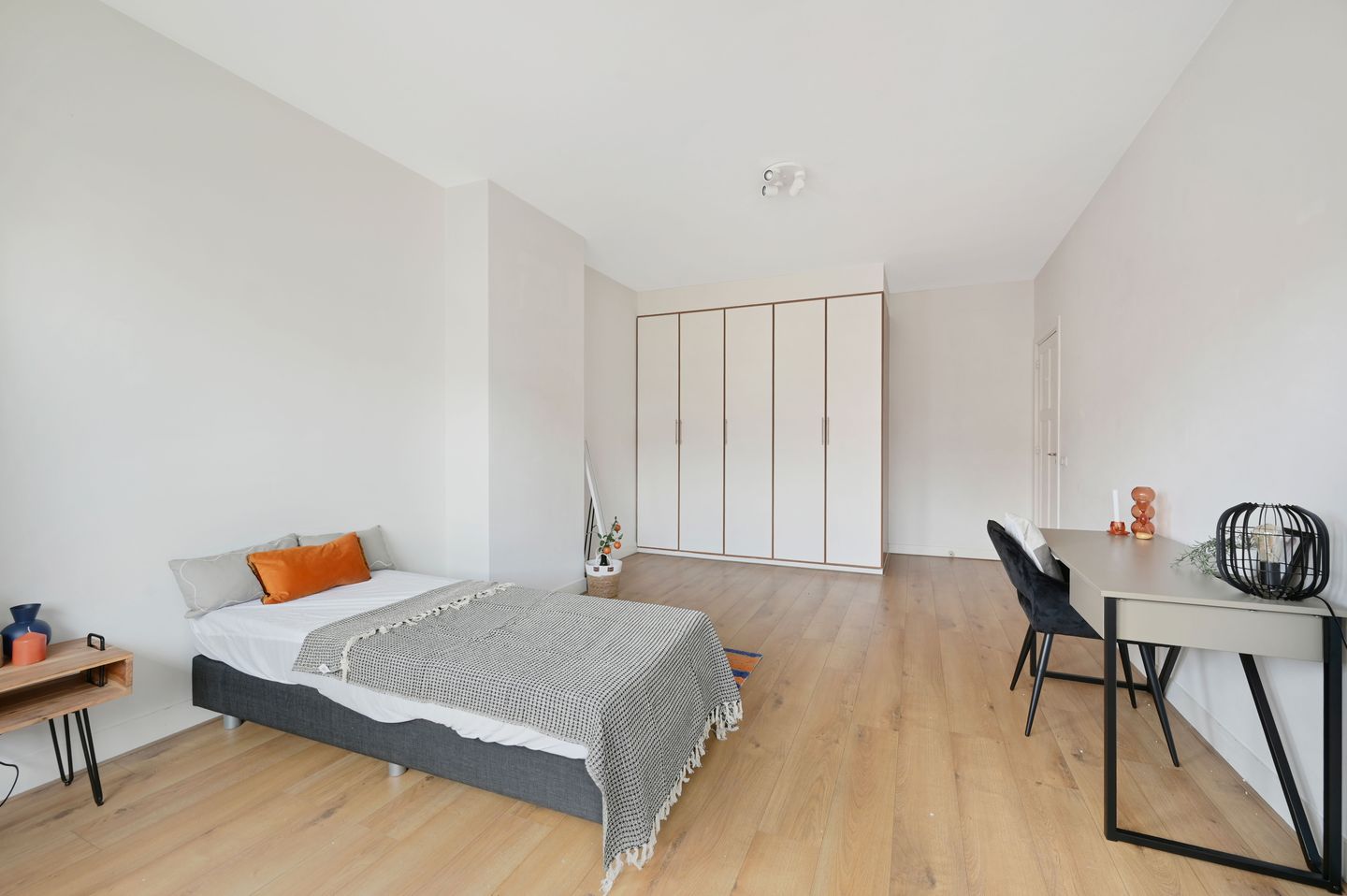 Foto 34 van Van Zuylen van Nijeveltstraat 79