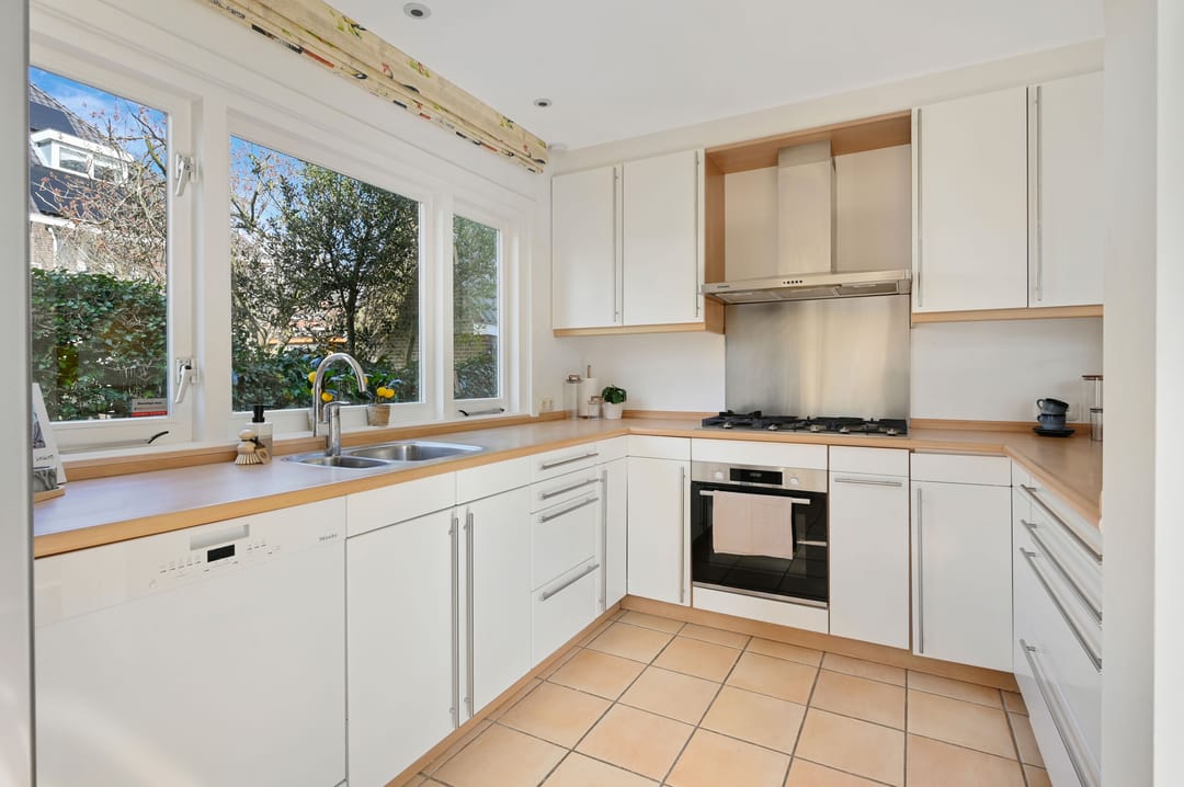 Foto 22 van Van Zuylen van Nijeveltstraat 79