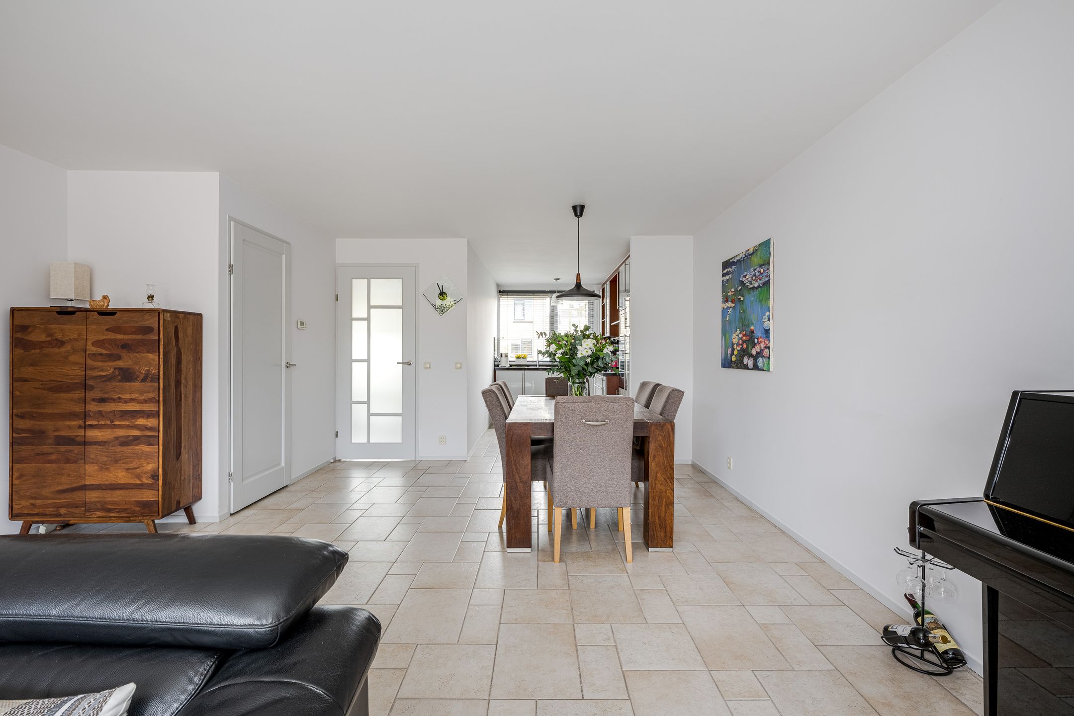 Spacious Extended Five-Room Terraced House in Voorschoten Bijdorp — 18