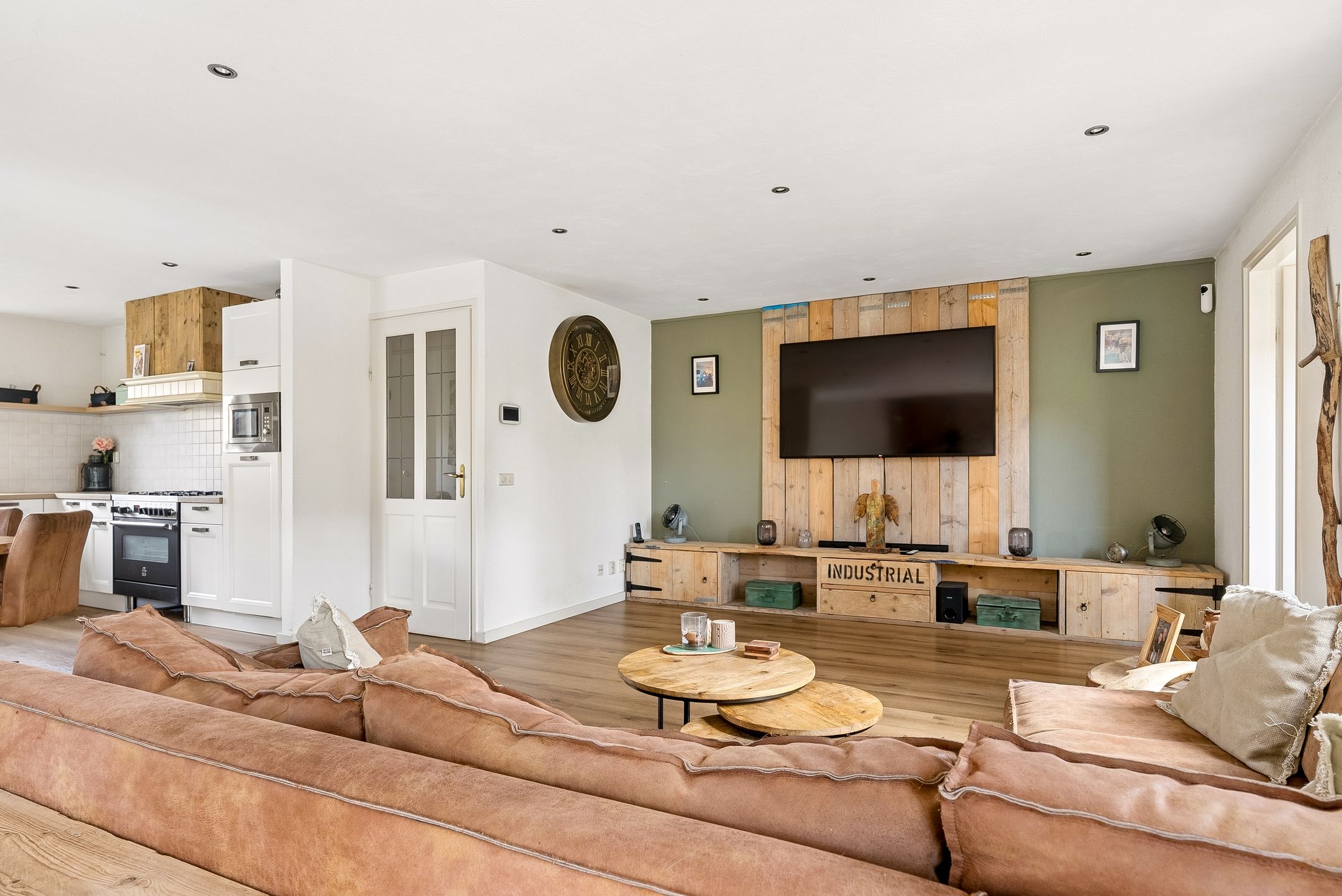 Foto 18 van Moesson 17