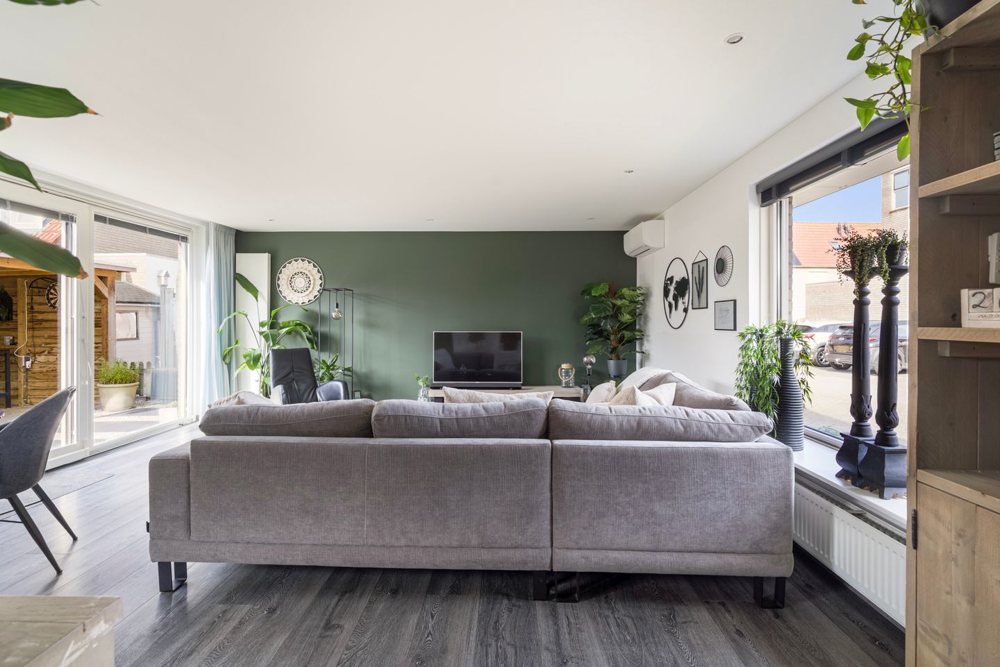 Photo 5 of Mina Krüseman-erf 143