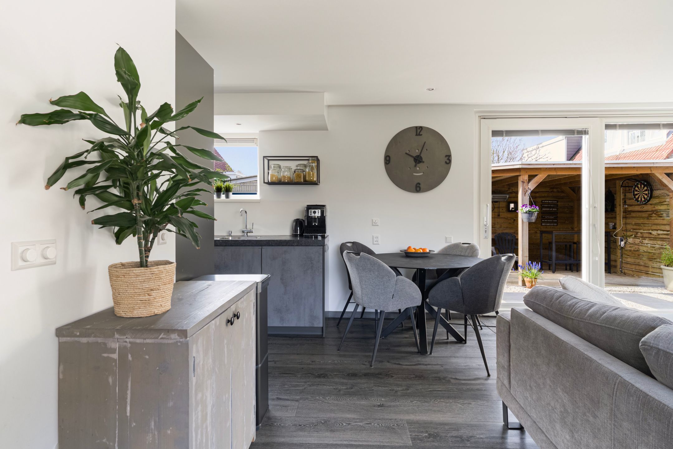 Photo 6 of Mina Krüseman-erf 143