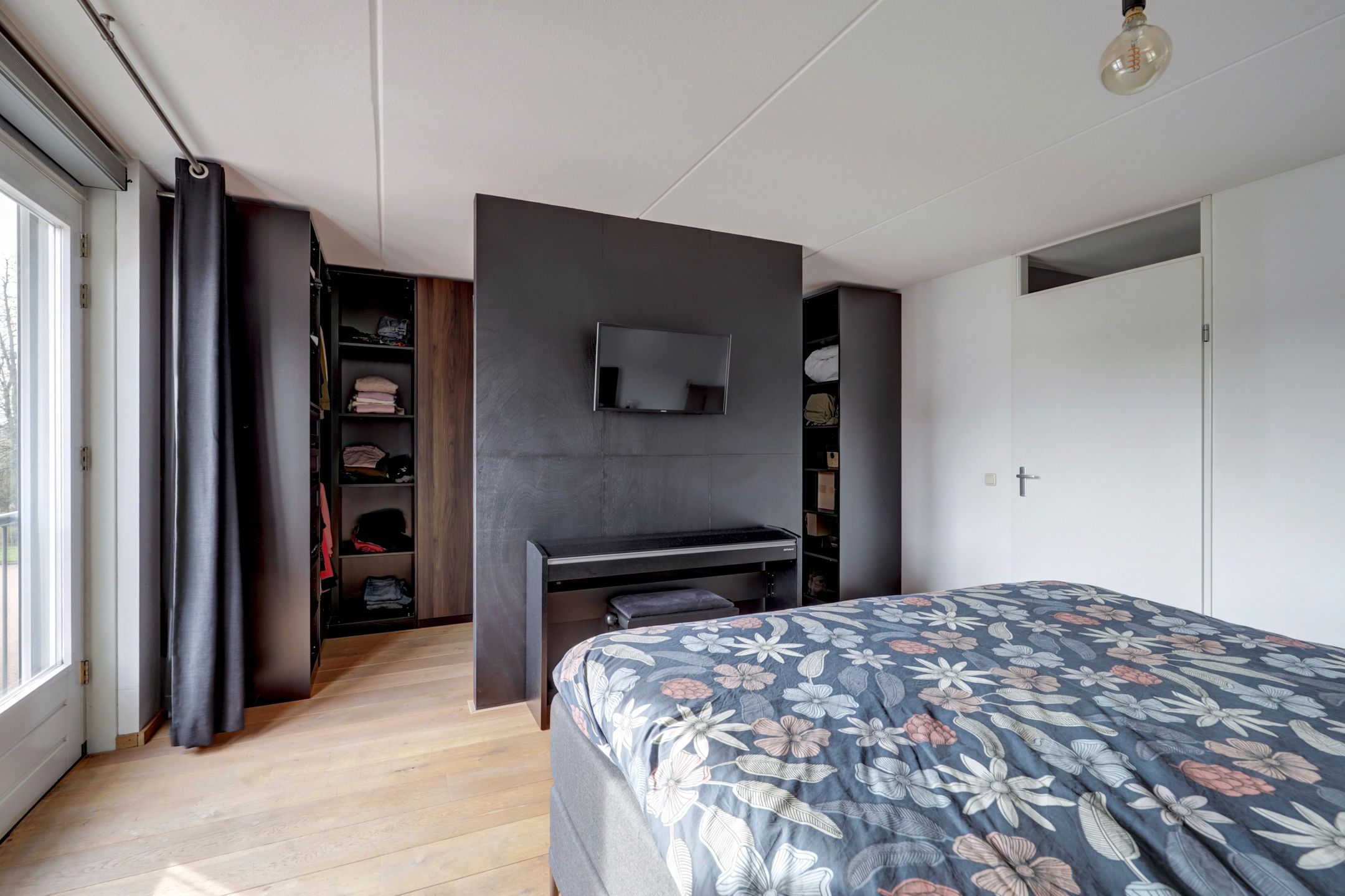 Foto 24 van Koningsmantelstraat 44