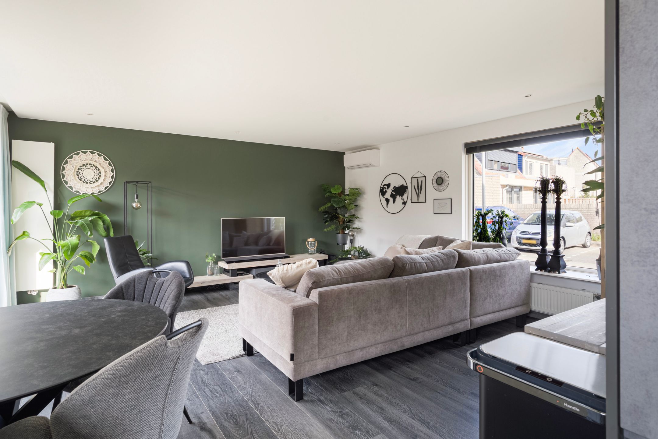 Photo 12 of Mina Krüseman-erf 143