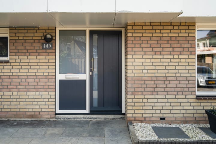 Photo 3 of Mina Krüseman-erf 143