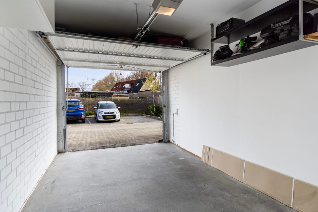 Photo 43 of Mina Krüseman-erf 143