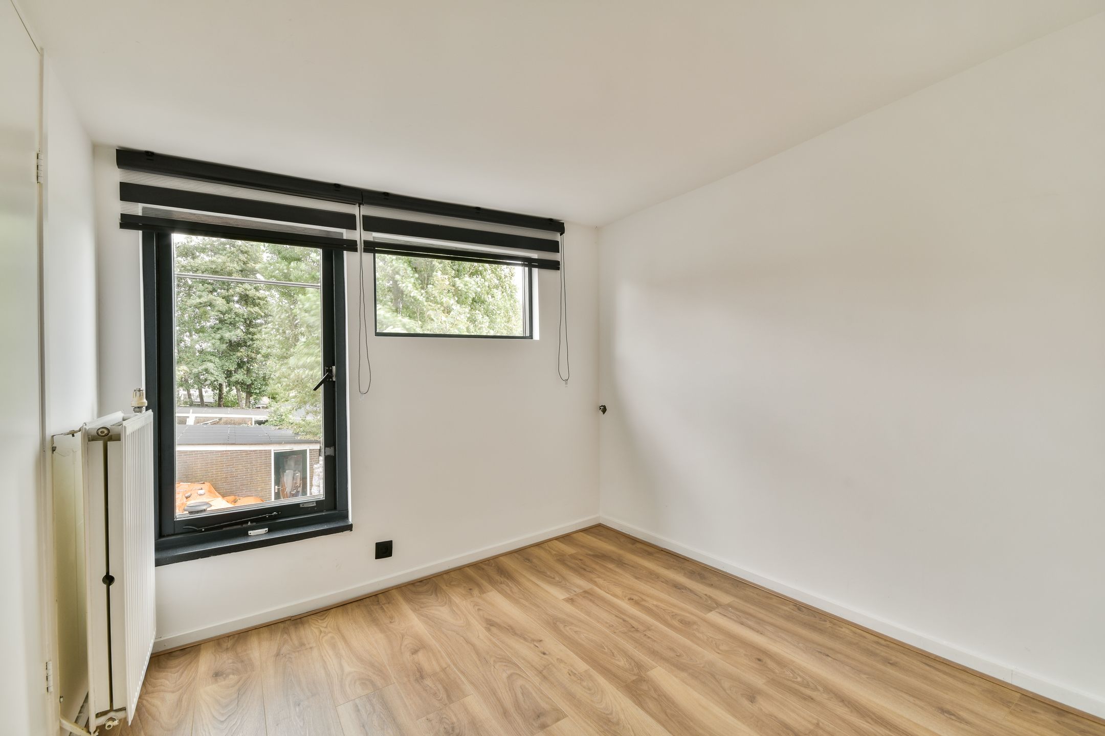 Photo 15 of Valkstraat 48