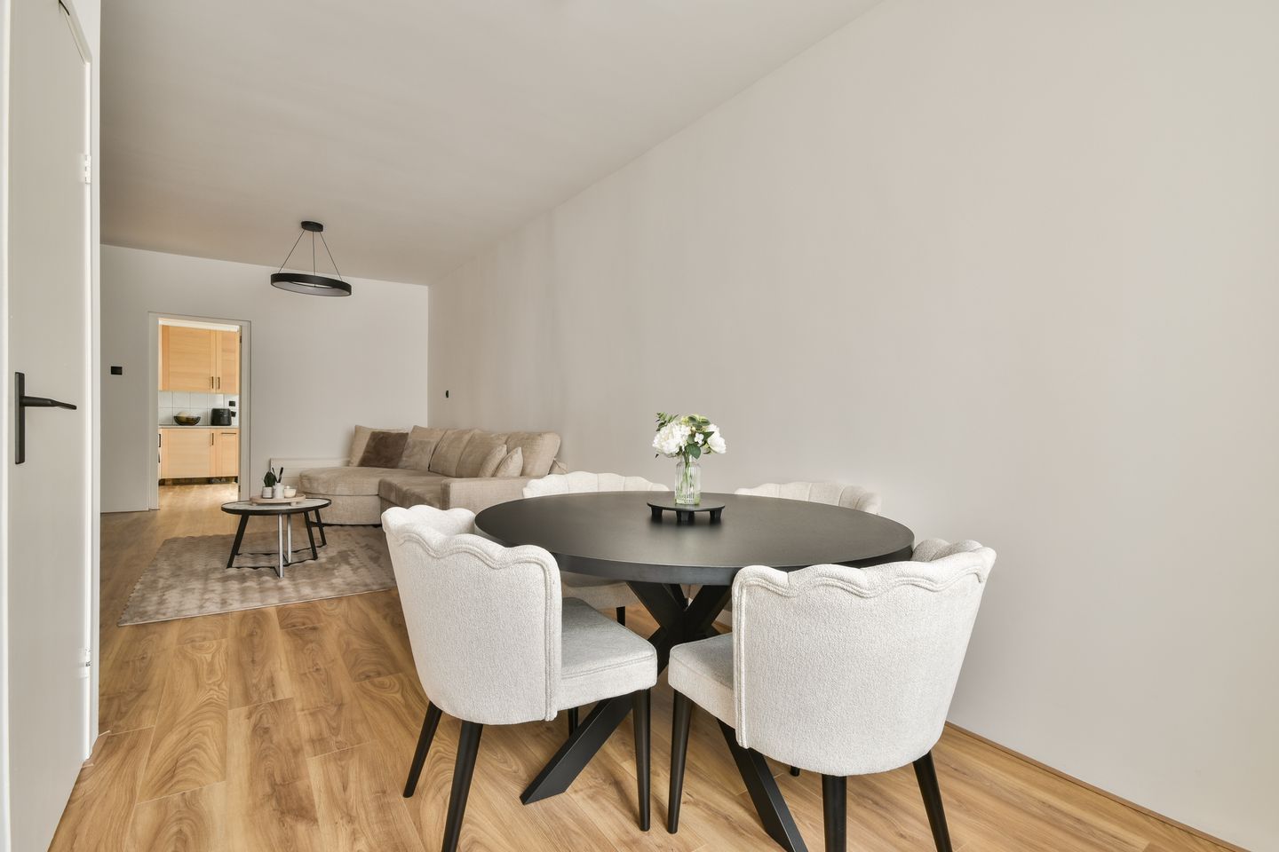 Photo 4 of Valkstraat 48