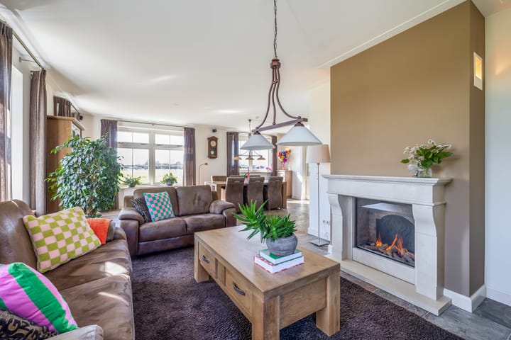 Photo 2 of Roosendaalseweg 198