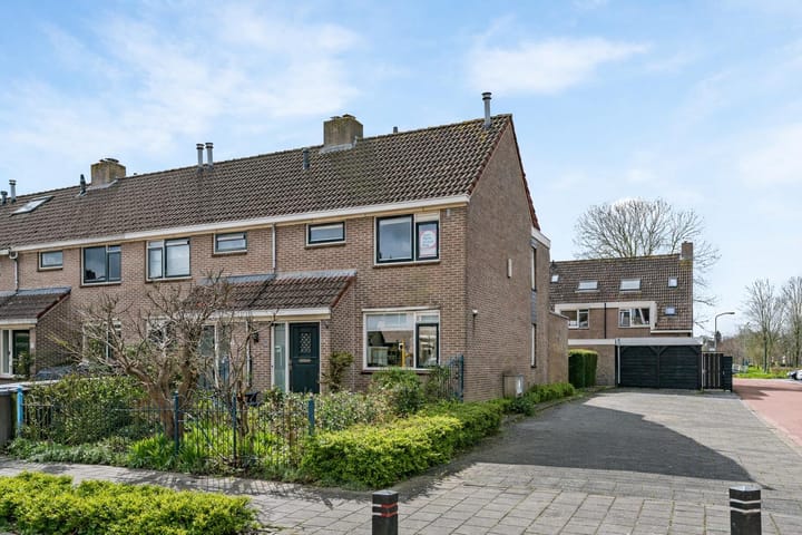 Wieken 32 main image