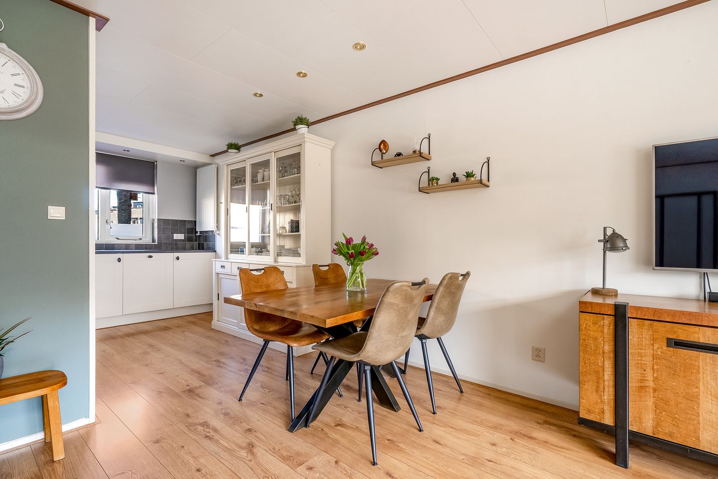 Foto 14 van Mistral 19