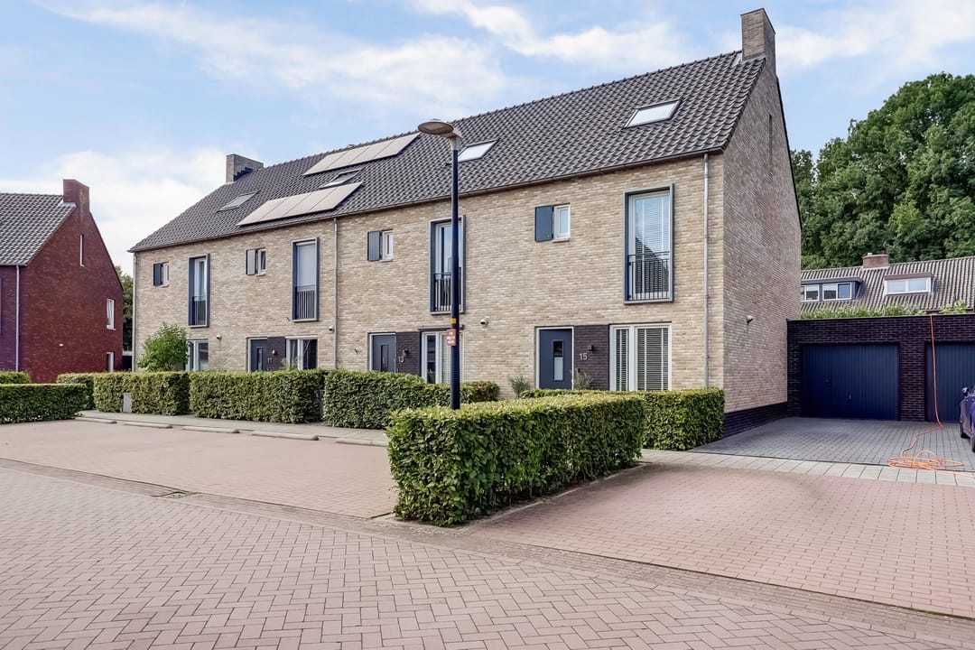 Foto 1 van Wethouder Paulushof 15