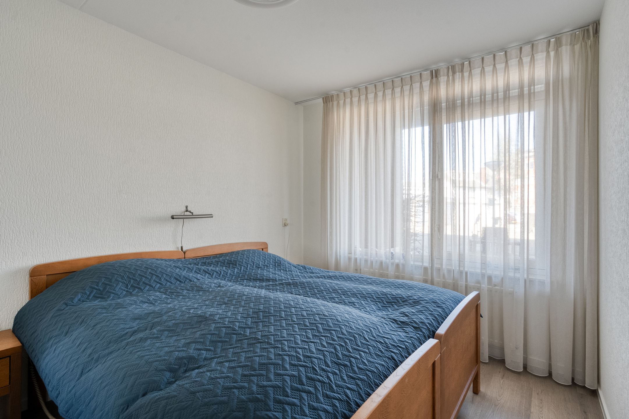Photo 21 of Jacob van Houtestraat 12-03