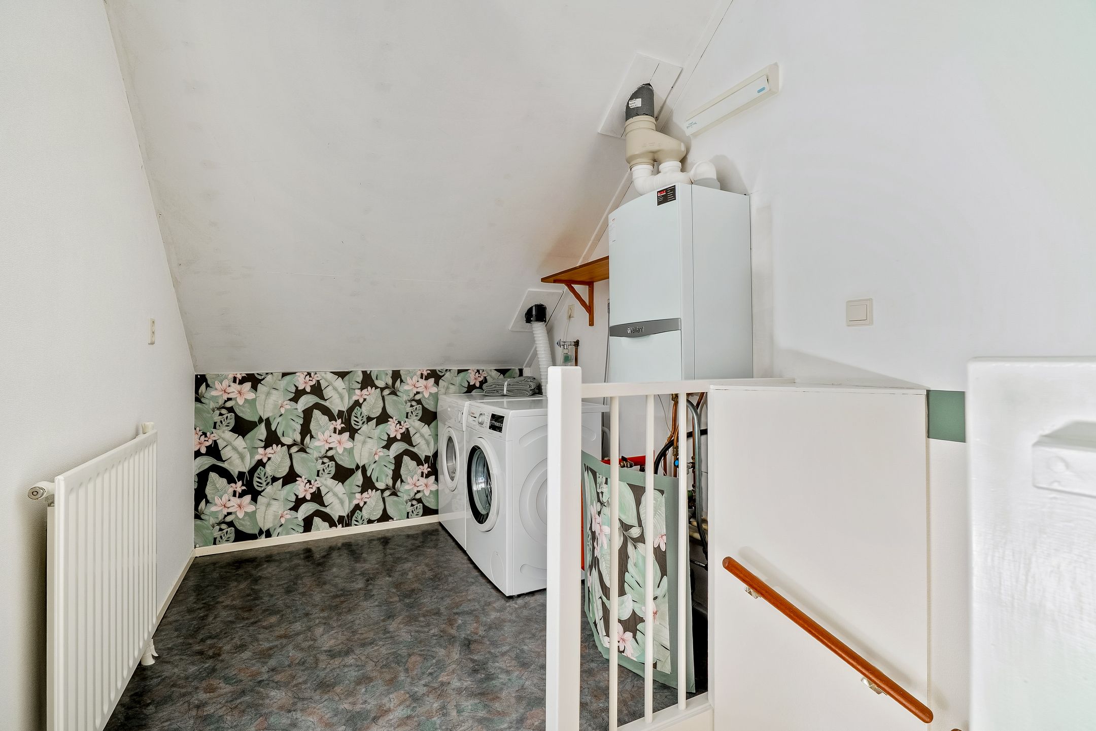 Foto 27 van Mistral 19