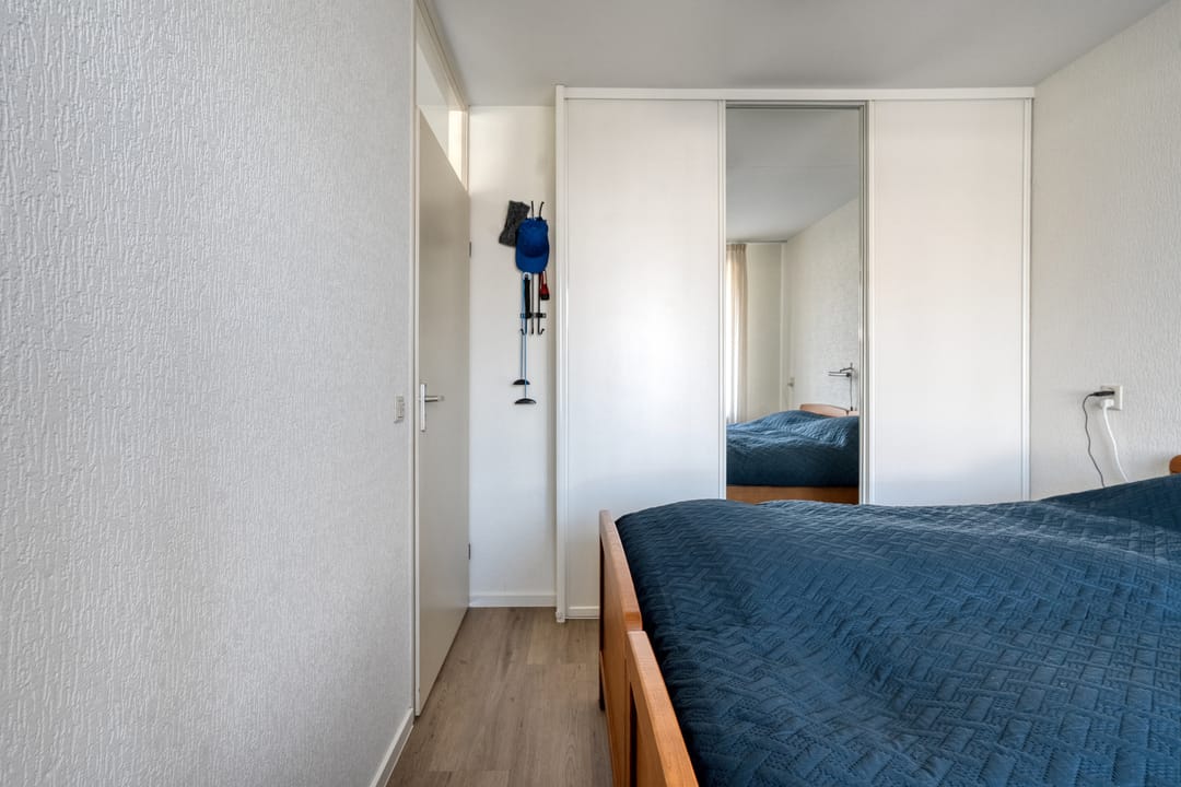 Photo 22 of Jacob van Houtestraat 12-03