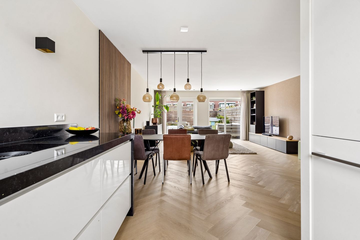 Foto 14 van Goudsbloem 30