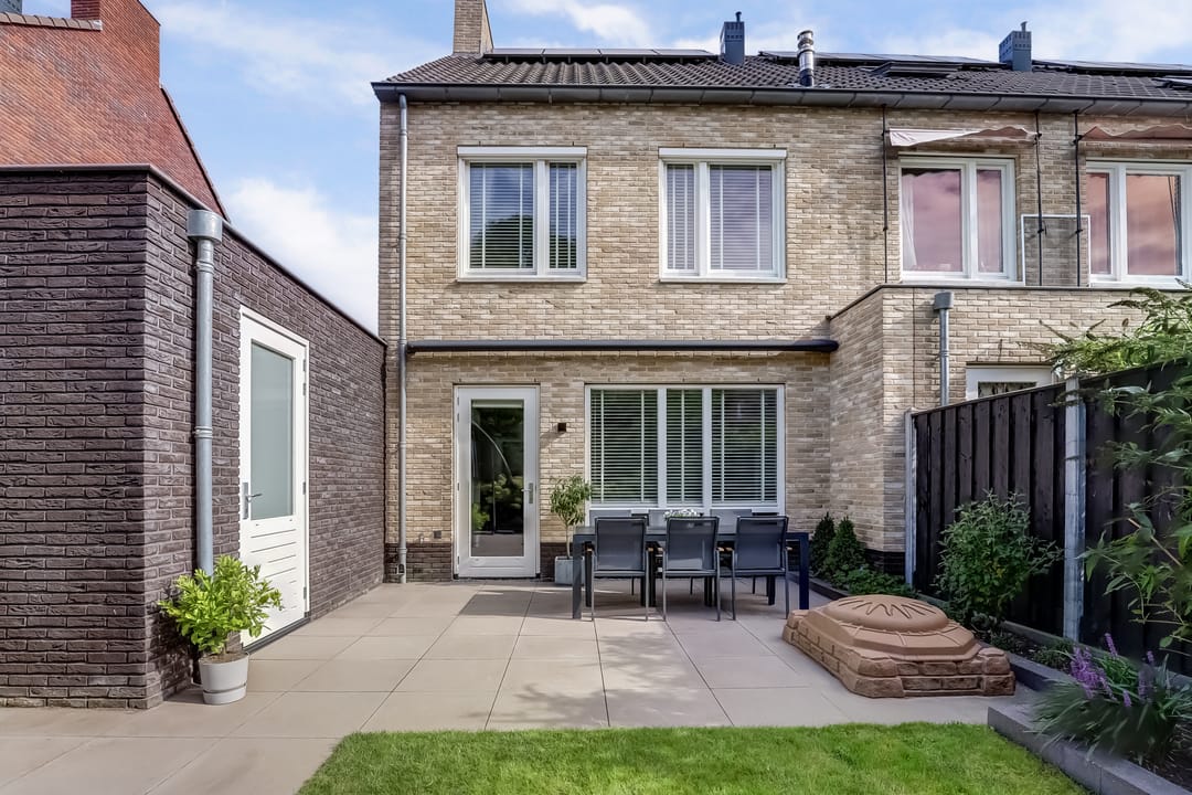 Foto 38 van Wethouder Paulushof 15