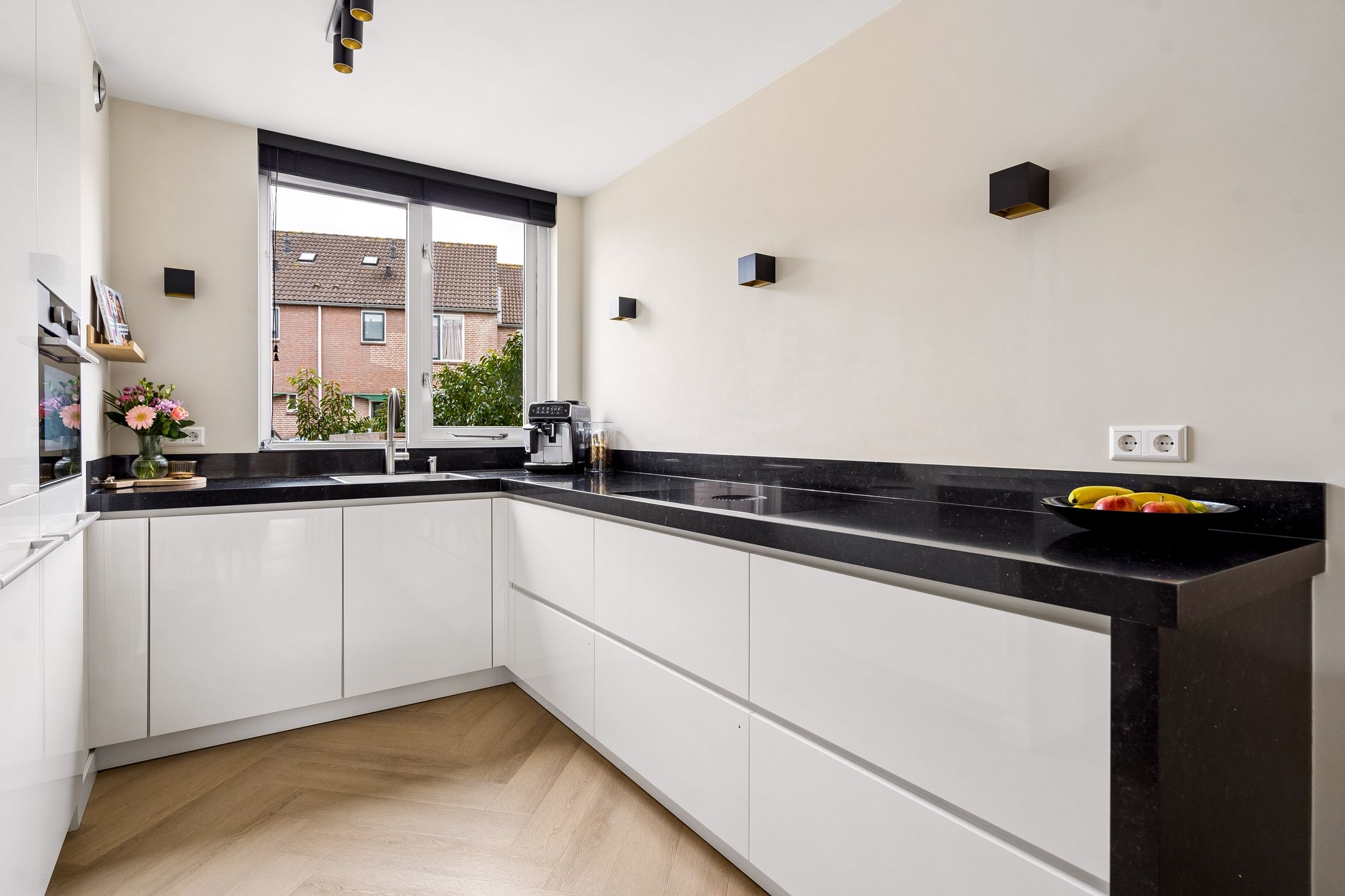 Foto 15 van Goudsbloem 30