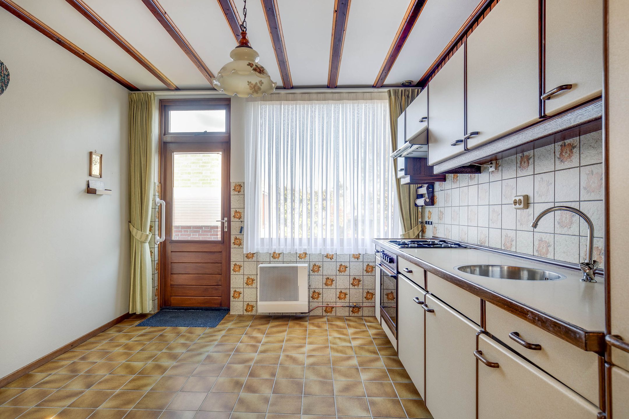 Foto 18 van Past Daemenstraat 27