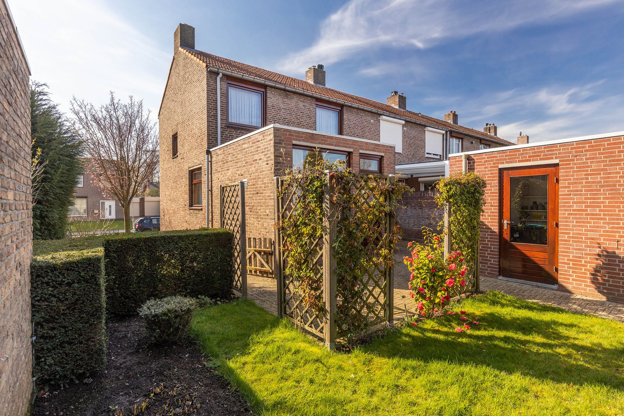 Foto 39 van Past Daemenstraat 27