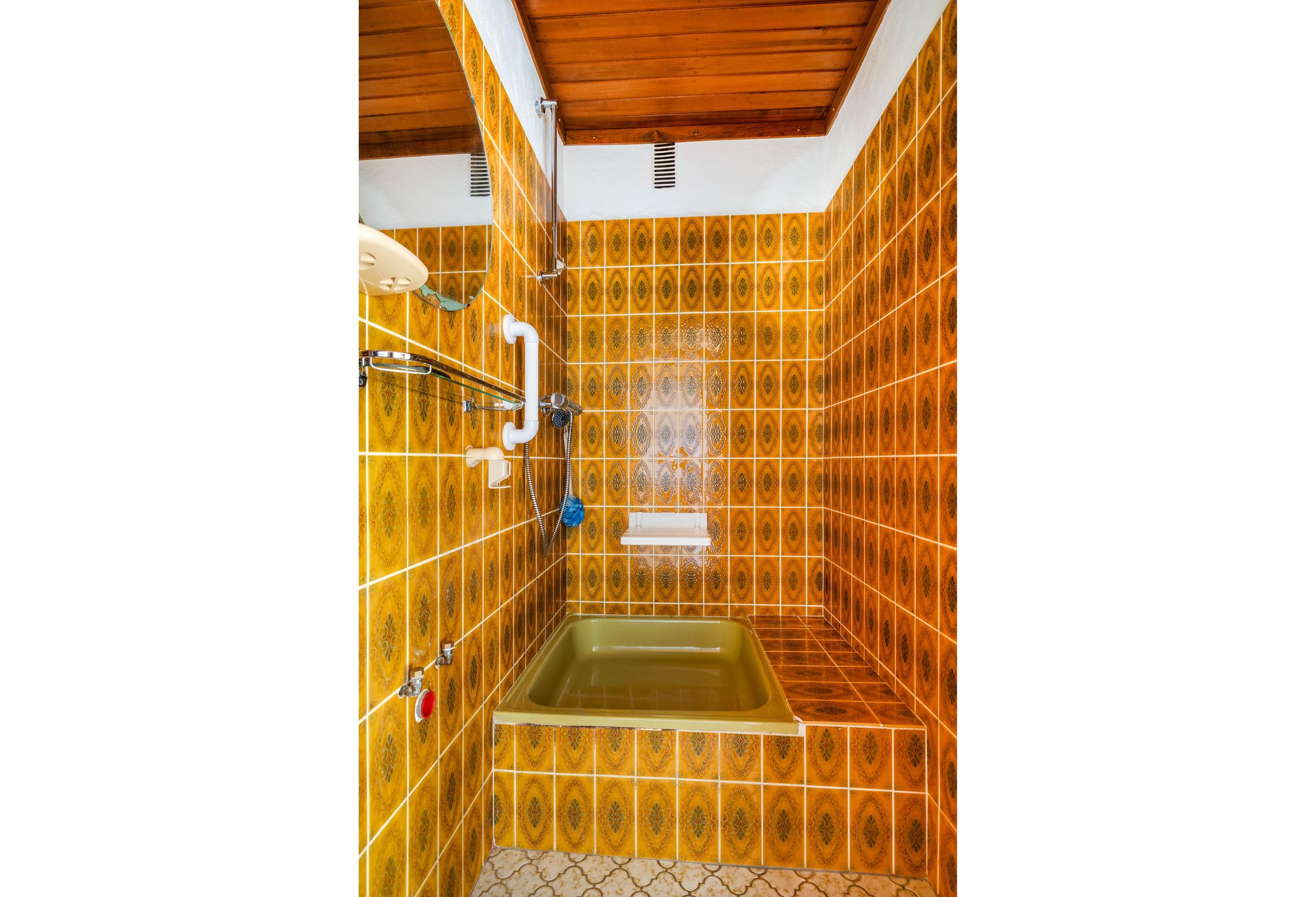 Foto 27 van Past Daemenstraat 27