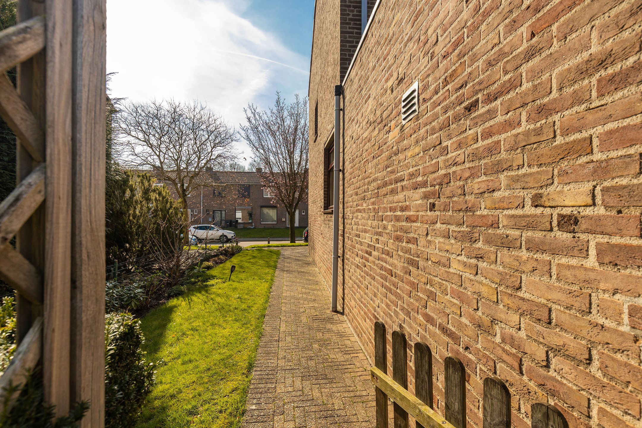 Foto 9 van Past Daemenstraat 27