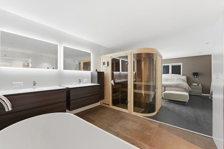 Foto 2 van F. van der Poest Clementlaan 51